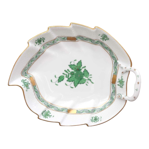 Levélalakú tál, balra forduló