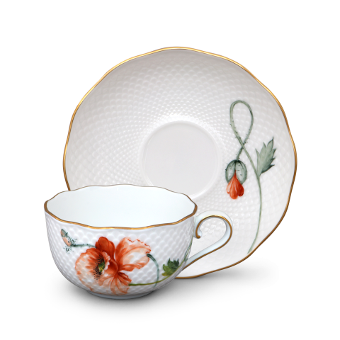 Teáscsésze aljjal, VH relieffel