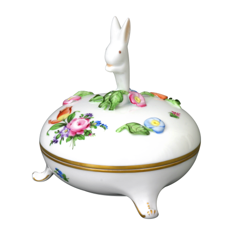 Bonbonier, virágfüzéres nyúlfogóval