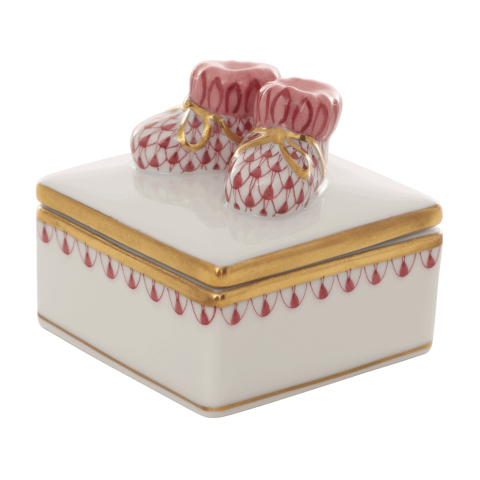 Díszdoboz, fedeles, babacipő fogóval