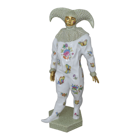 Karneváli férfi, hatszög talapzaton