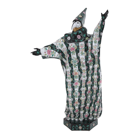 Karneváli férfi, álarcban, hatszög talp