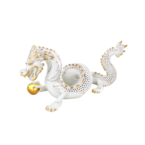 Sárkány, nagy, egyedi áttöréssel