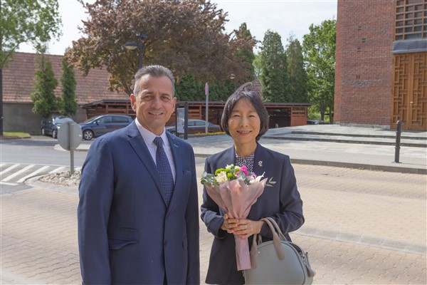 Japán nagyköveti látogatás Herenden